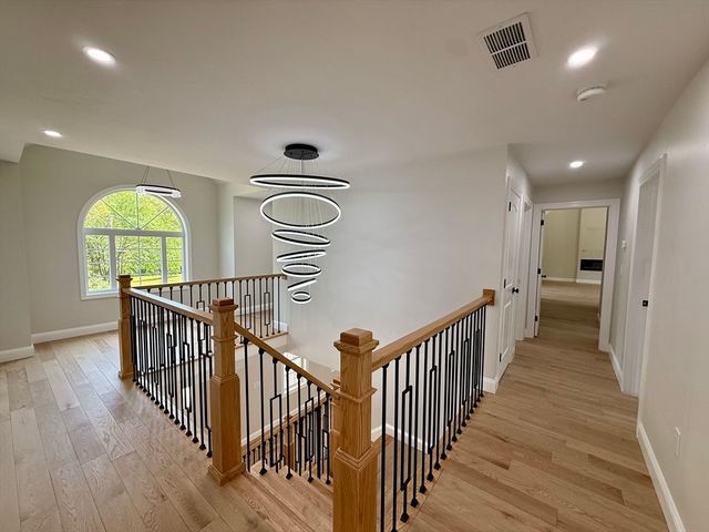 1 Great Woods Cir, Norton, MA 02766