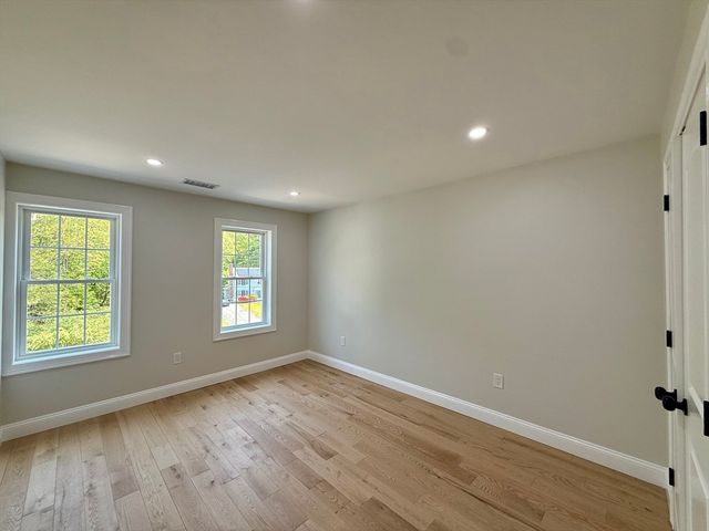 1 Great Woods Cir, Norton, MA 02766