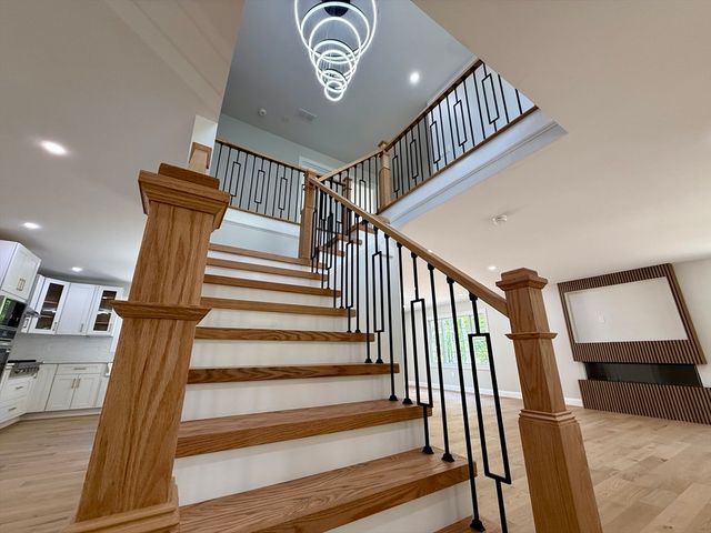 1 Great Woods Cir, Norton, MA 02766