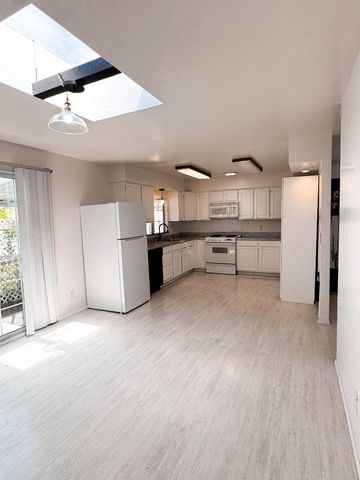 77 Creekside Drive 77, Half Moon Bay, CA 94019