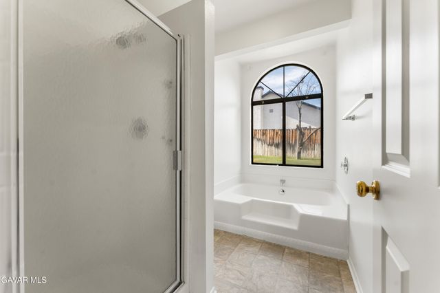 38027 Raintree Lane, Palmdale, CA 93552