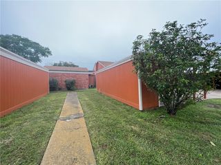 3705 Thornberry Ct, Corpus Christi, TX 78415