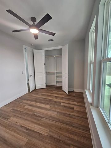 2413 Blue Sky LN, Lockhart, TX 78644