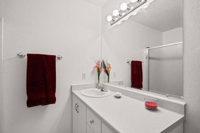 4701 Morris Street NE APT 603, Albuquerque, NM 87111