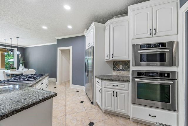 27722 Tiverton Ct, Spring, TX 77386
