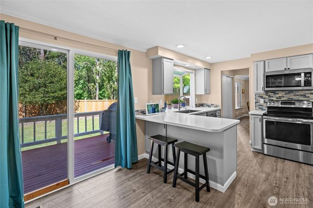 10357 Wilkes Court NW, Silverdale, WA 98383