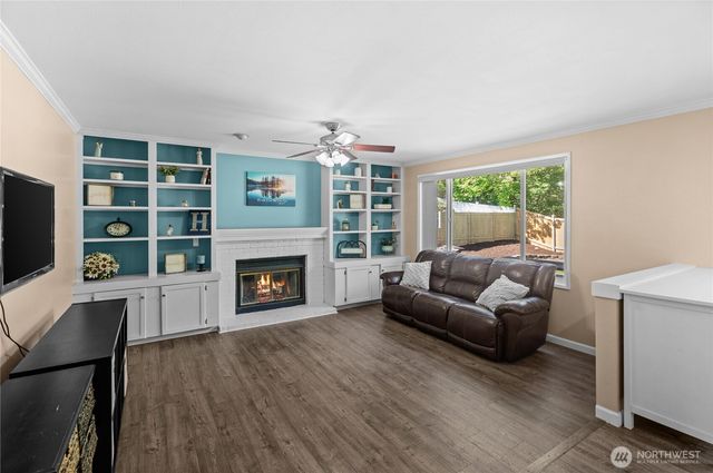 10357 Wilkes Court NW, Silverdale, WA 98383