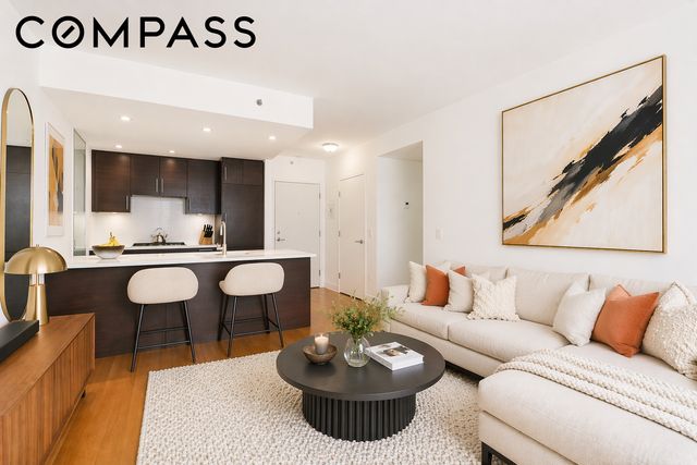 464 W 44th Street PHA, New York City, NY 10036