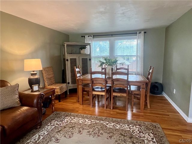 20 Oriole, Clay, NY 13090