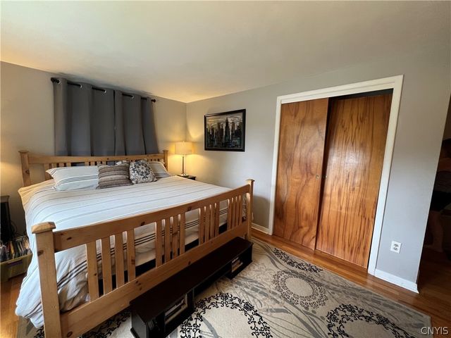20 Oriole, Clay, NY 13090