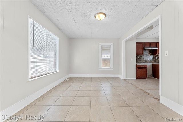 292 Genessee Street, River Rouge, MI 48218