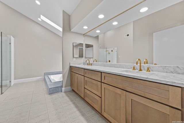 29735 SADDLEBACK CIR, Boerne, TX 78015