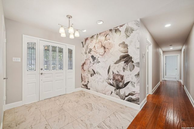 29735 SADDLEBACK CIR, Boerne, TX 78015