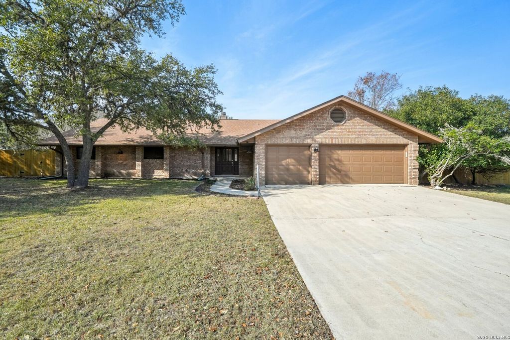 29735 SADDLEBACK CIR, Boerne, TX 78015