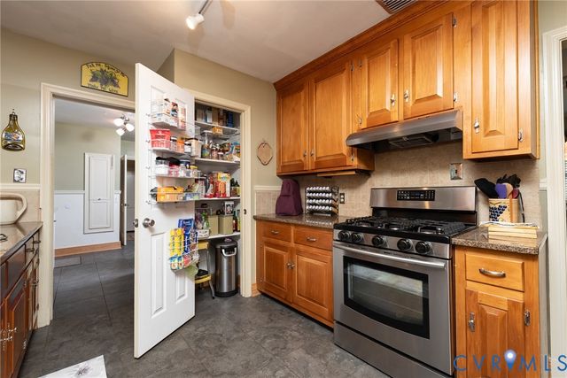 5915 Old Orchard Rd, Henrico, VA 23227