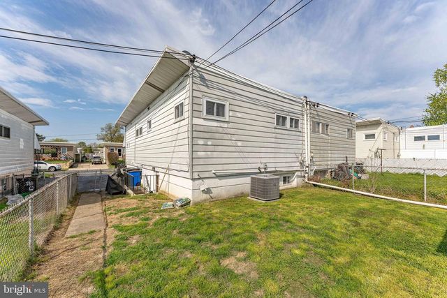 218 HOFFMAN RD, Ridley Park, PA 19078