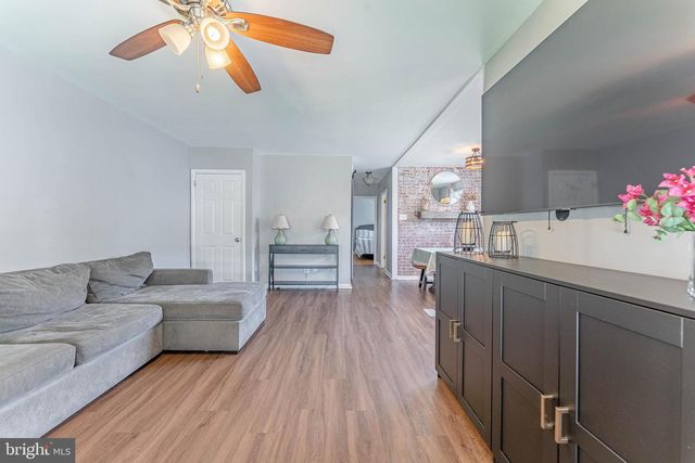 218 HOFFMAN RD, Ridley Park, PA 19078