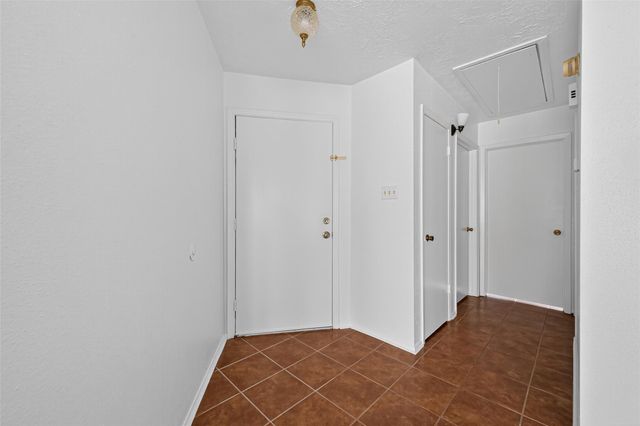 4726 Hickorygate Drive, Spring, TX 77373