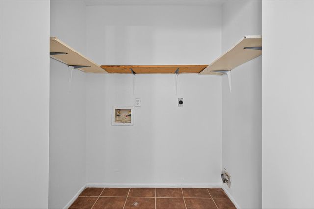 4726 Hickorygate Drive, Spring, TX 77373