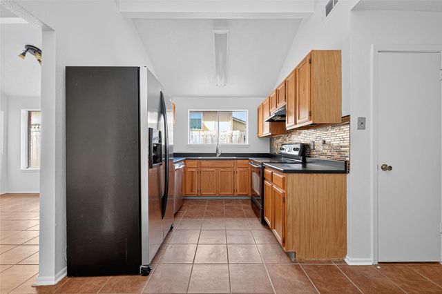 4726 Hickorygate Drive, Spring, TX 77373