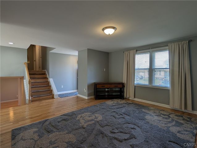 4741 New Hope South, Clay, NY 13090