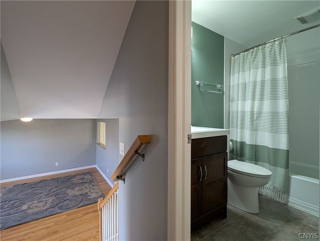 4741 New Hope South, Clay, NY 13090