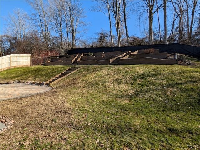 4741 New Hope South, Clay, NY 13090