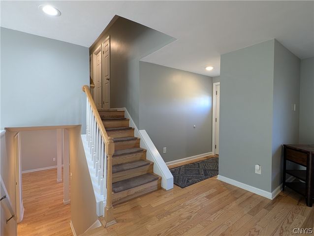 4741 New Hope South, Clay, NY 13090