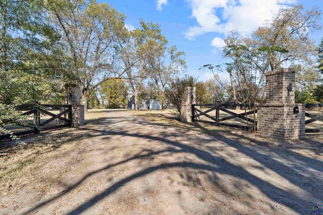 131 Ben Edwards Road, Kathleen, GA 31047