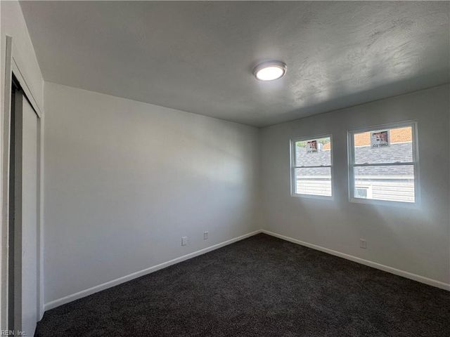 1125 Little Bay Ave Apt 4, Norfolk, VA 23503