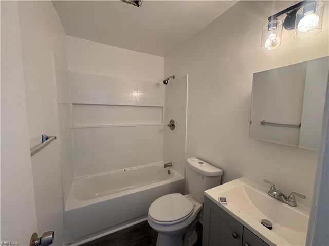1125 Little Bay Ave Apt 4, Norfolk, VA 23503