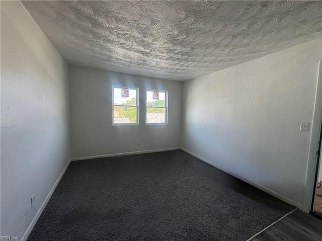 1125 Little Bay Ave Apt 4, Norfolk, VA 23503