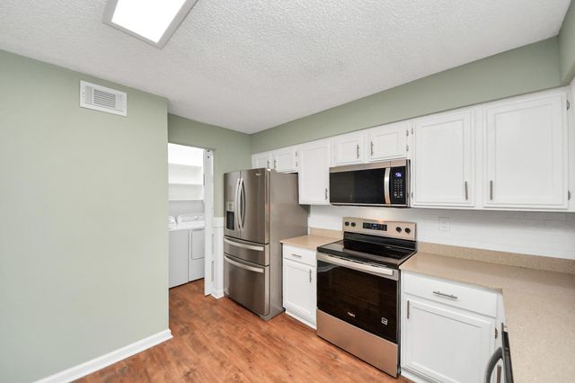 7508 Stewart Road, Galveston, TX 77551