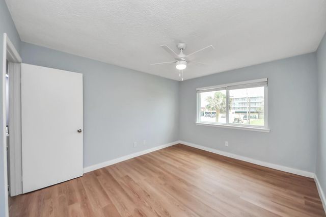 7508 Stewart Road, Galveston, TX 77551