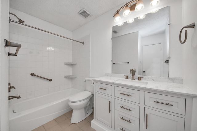 7508 Stewart Road, Galveston, TX 77551