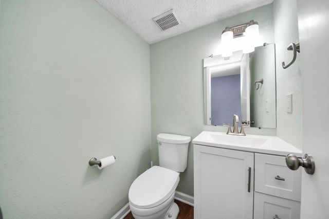 7508 Stewart Road, Galveston, TX 77551