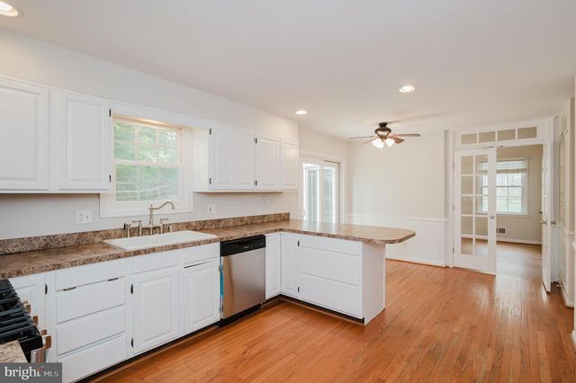 4 OLD SPRING CT, Cockeysville, MD 21030
