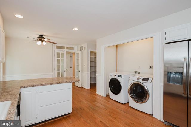 4 OLD SPRING CT, Cockeysville, MD 21030