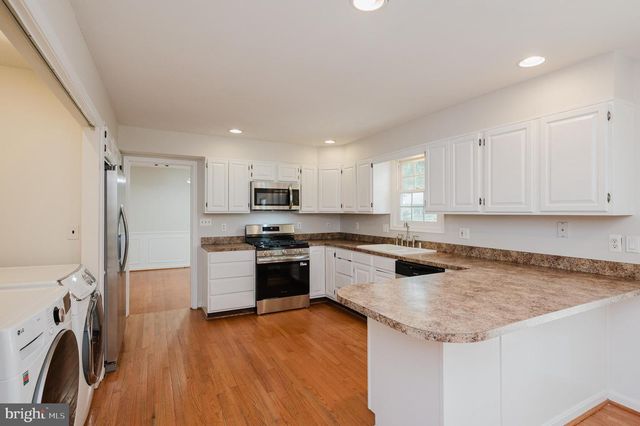 4 OLD SPRING CT, Cockeysville, MD 21030