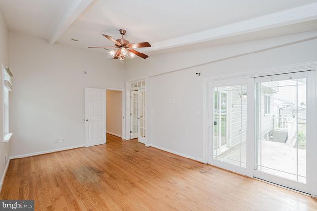 4 OLD SPRING CT, Cockeysville, MD 21030