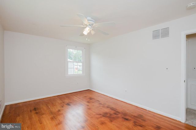 4 OLD SPRING CT, Cockeysville, MD 21030