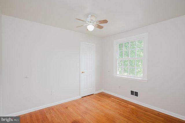 4 OLD SPRING CT, Cockeysville, MD 21030