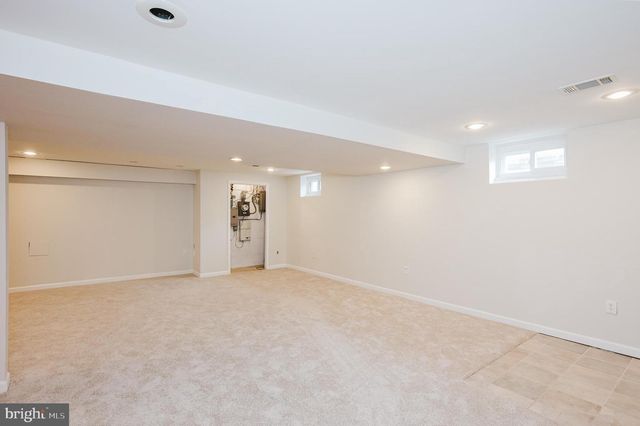 4 OLD SPRING CT, Cockeysville, MD 21030