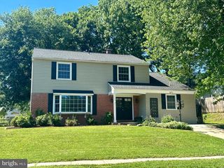 4 OLD SPRING CT, Cockeysville, MD 21030