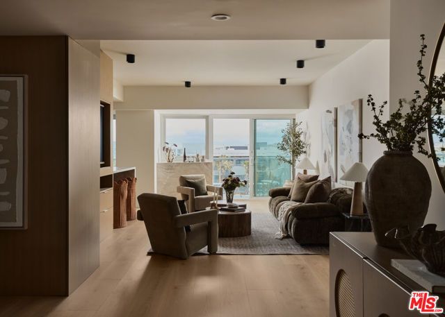 13600 Marina Pointe Drive 604, Marina Del Rey, CA 90292
