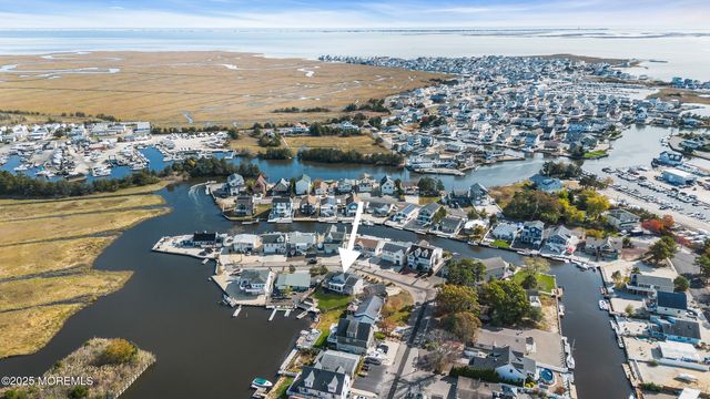 31 Daddy Tucker Drive, Little Egg Harbor, NJ 08087