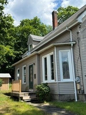 111 Hawthorne St, Weymouth, MA 01288