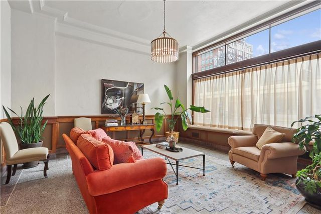 1904 Main Street 3S, Kansas City, MO 64108