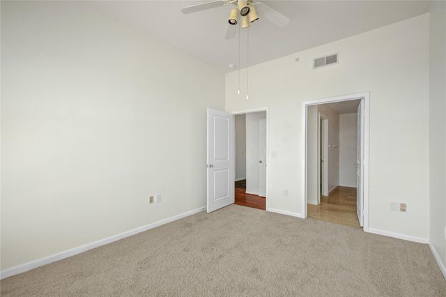 3505 Sage Road 2402, Houston, TX 77056