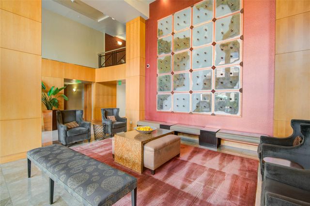 3505 Sage Road 2402, Houston, TX 77056